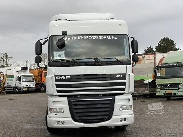 Chasis con cabina DAF XF 105.460 + Euro 5 + ADR + Discounted from 17...