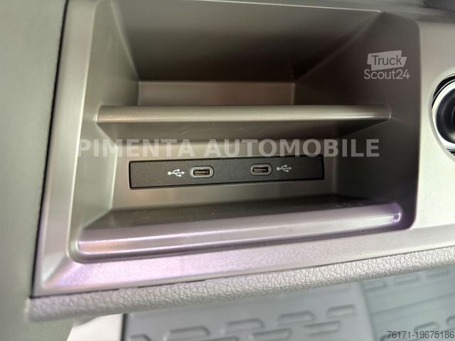 Koelwagen met geïsoleerde laadbak VOLKSWAGEN Crafter 50 TK KOFFER -20° LBW NAVI KLIMA TEMPO