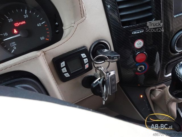 Touringcar MERCEDES-BENZ Sprinter 519 CDI Busprestige V6, 21 Sitze, Euro6