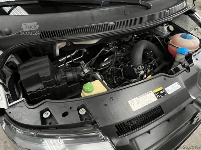 Minibusz VOLKSWAGEN T5 Kombi 2.0 Tdi Lang L2 9Sitzer Automatik Klima