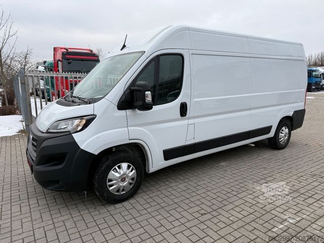 Furgoneta de caja alta FIAT Ducato 35 - 140 Kasten L3H2/Navi/Kamera/3-Sitze