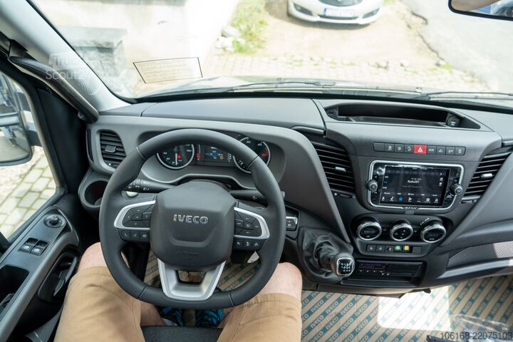 Tehergépkocsi-daruval szerelt furgon Iveco Daily 70C18 Kran Hyva Pritsche 5 m