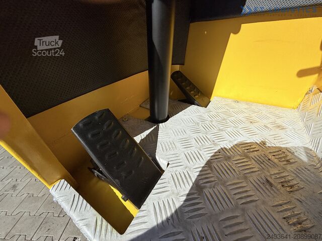 Stivuitor cu patru direcții Combilift C4000 DIESEL DUPLEX 4100 FREE LIFT CABIN