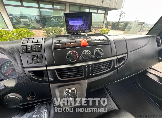 IVECO 160E25 KAMION SA FURGONOM I HIDRAULIČNOM PLATFORMOM Iveco EUROCARGO 160E25