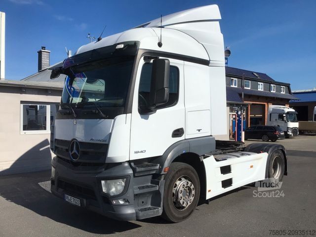 Стандартный седельный тягач MERCEDES-BENZ Actros 4 1840