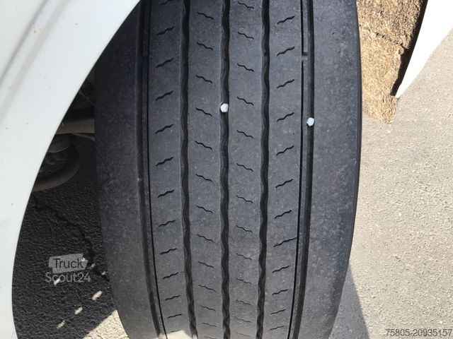 Standard SZM DAF XF 106.530 FT