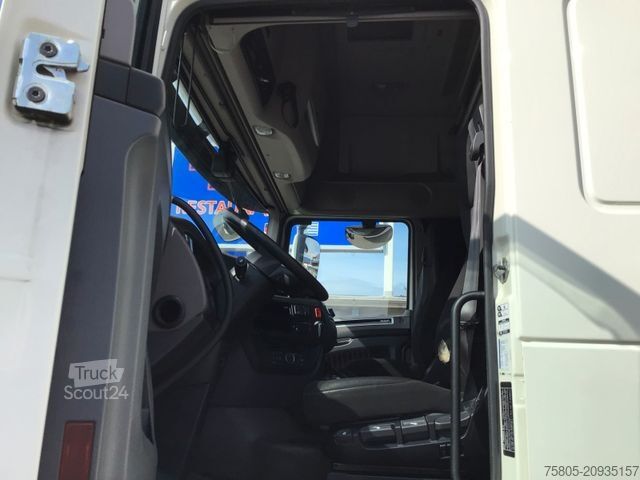 Standard SZM DAF XF 106.530 FT