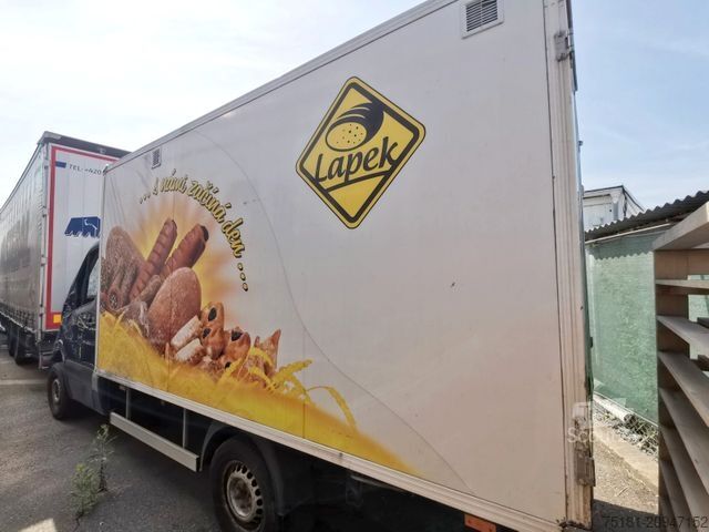 Kühltransporter VOLKSWAGEN Crafter 2.0TDI/100KW KÜHLKOFFER/ UNFALL!