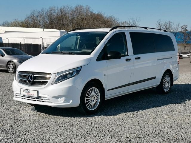 Microbuz MERCEDES-BENZ Vito Tourer 119 CDI/AT 4X4/ 8 SITZE/ LED/ AHK