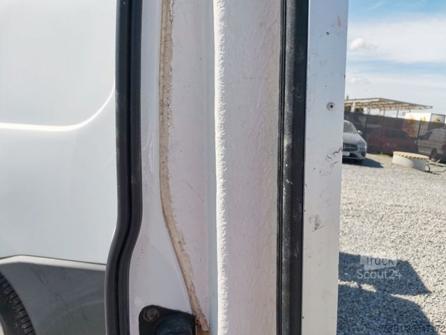 Kølevarevogn FIAT Scudo 2.0JTD/94kw TIEFKÜHLER/ 220V/ DRUCKTEMP.