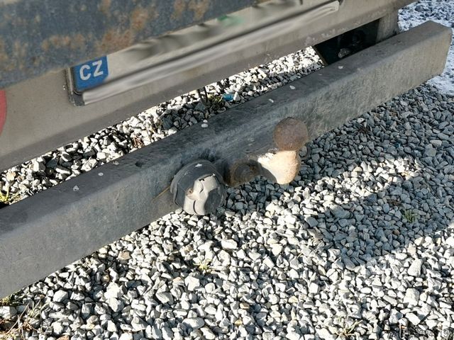 Dubă cu caroserie tip cutie MERCEDES-BENZ Sprinter 413CDI KOFFER 8PAL / LBW/ BIS 3,5T