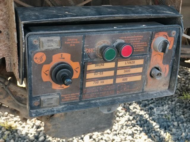 Dubă cu caroserie tip cutie MERCEDES-BENZ Sprinter 413CDI KOFFER 8PAL / LBW/ BIS 3,5T