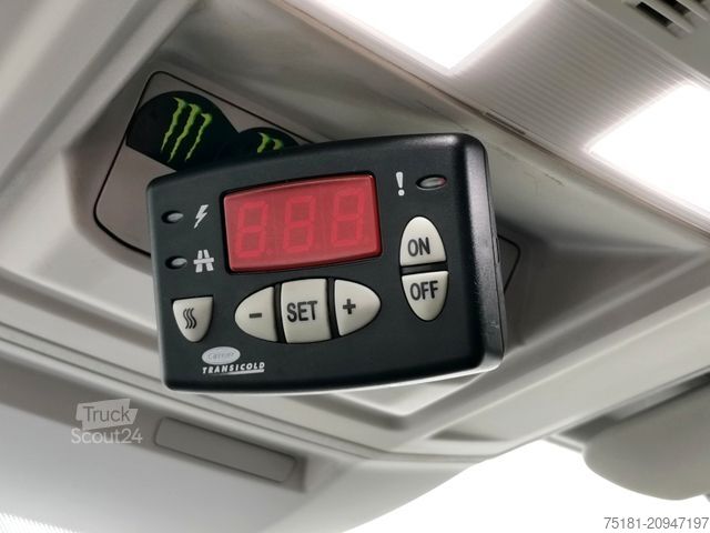 Kühltransporter VOLKSWAGEN Crafter 2.0TDI/130kw KÜHLKOFFER/ 2 KAMMER/ LUFT