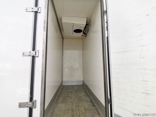 Kühltransporter VOLKSWAGEN Crafter 2.0TDI/130kw KÜHLKOFFER/ 2 KAMMER/ LUFT