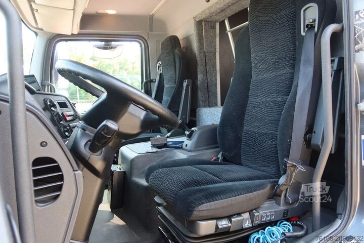 Transport de chevaux Mercedes-Benz Atego 816 L 3 Paarden/4 Ponies, nieuwe accu's.