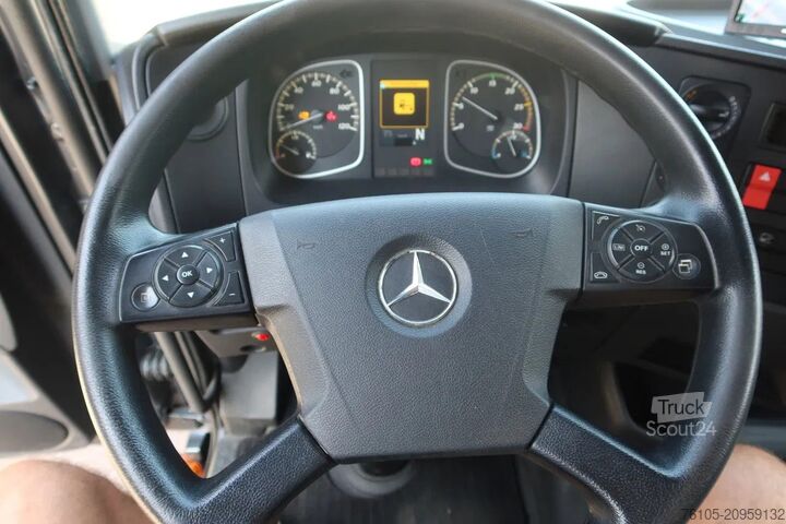 Transport de chevaux Mercedes-Benz Atego 816 L 3 Paarden/4 Ponies, nieuwe accu's.