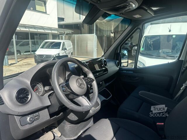 Panel kombi Mercedes-Benz Sprinter 317 CDI Kasten L2H2 Autom. MBUXNavi Kam