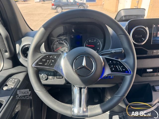 Touringcar MERCEDES-BENZ Sprinter 519 CDI Mercus