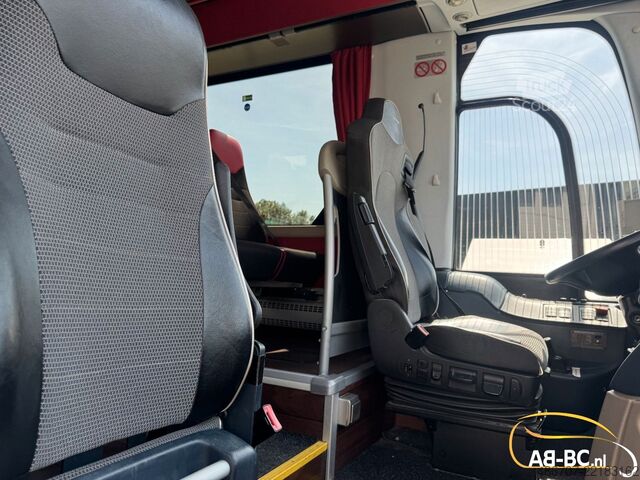 Autobus granturismo NEOPLAN Jetliner C, 57 Seats
