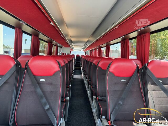 Autobus granturismo NEOPLAN Jetliner C, 57 Seats
