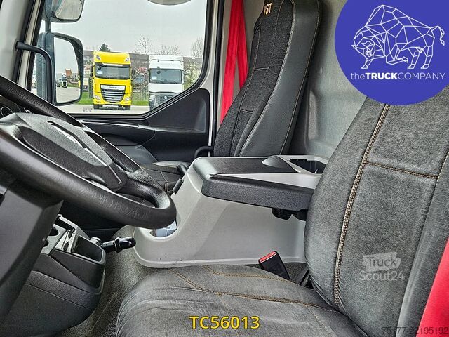 čemodāns Renault D 210
