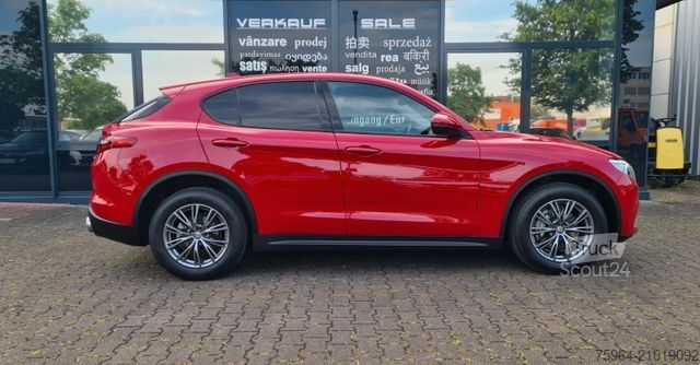 Pick-up ALFA ROMEO Stelvio 2.2D 16V Business AT8-Q4 - ASSISTS - AHK