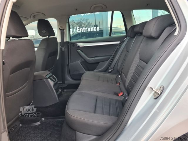 Minibus SKODA Octavia Combi Ambition 1.6 TDi - NAVI - STANDHZG