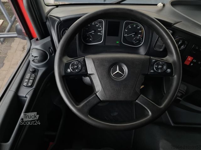 Бортовой грузовик MERCEDES-BENZ Atego 1527 - Pritsche + Palfinger Kran mit FB