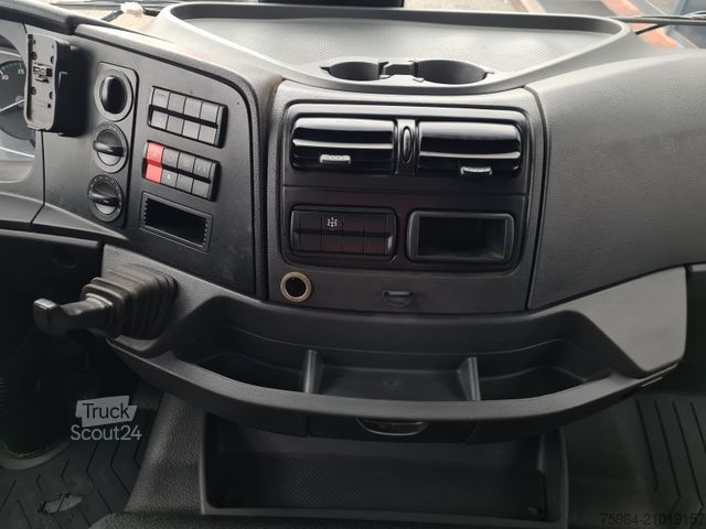 Бортовой грузовик MERCEDES-BENZ Atego 1527 - Pritsche + Palfinger Kran mit FB