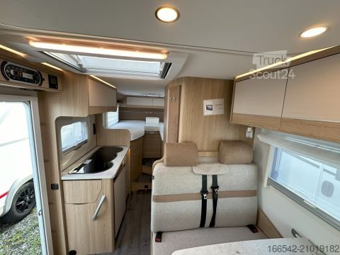 Semi-integrated camper LMC Cruiser V 646 G Messepaket zubuchbar!/Alu/Navi/Kamera/Tempo/Fahrradträger/Markise