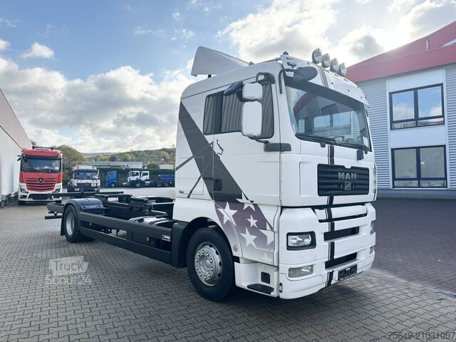 Speciale doeleinden vrachtwagen MAN TGA 18.350 4x2 LL TGA 18.350 4x2 LL, Fahrschulausstattung
