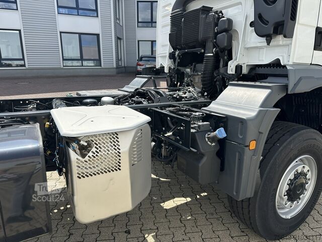 Vrachtwagenchassis MAN TGM 13.250 4x4 BB CH TGM 13.250 4x4 BB CH, Only Export