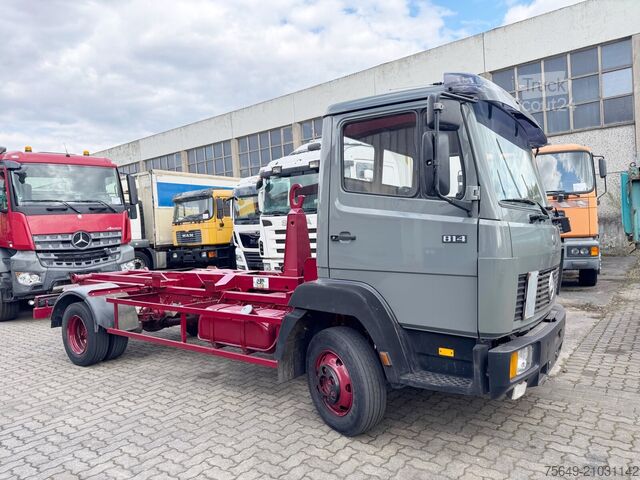Camion porte-caissons Telehoist Mercedes-Benz LK 814 4x2 LK 814 4x2, 6-Zylinder, City-Abroller