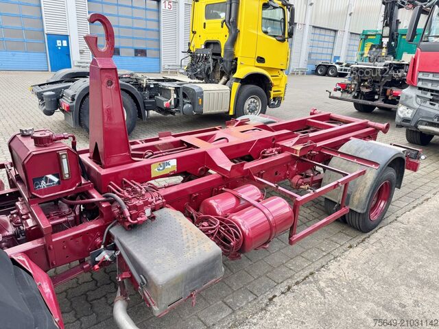 Camion porte-caissons Telehoist Mercedes-Benz LK 814 4x2 LK 814 4x2, 6-Zylinder, City-Abroller