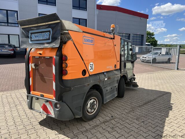 Aangepaste bestelwagen Schmidt Swingo Compact 200 4x2 Swingo Compact 200 4x2, Kehrmaschine