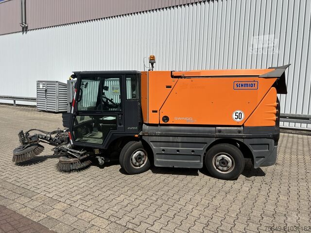 Customized van Schmidt Swingo Compact 200 4x2 Swingo Compact 200 4x2, Kehrmaschine