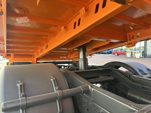 Driezijdige kipper bestelwagen Mercedes-Benz Vario 813 D 4x2 Doka Vario 813 D 4x2 Doka, Meiller Kipper