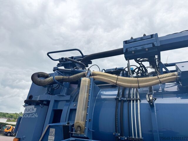 Spezial-LKW Mercedes-Benz Arocs 1843 L 4x2 Arocs 1843 L 4x2, Müller Canalmaster ca. 8m³, Standheizung, Funk