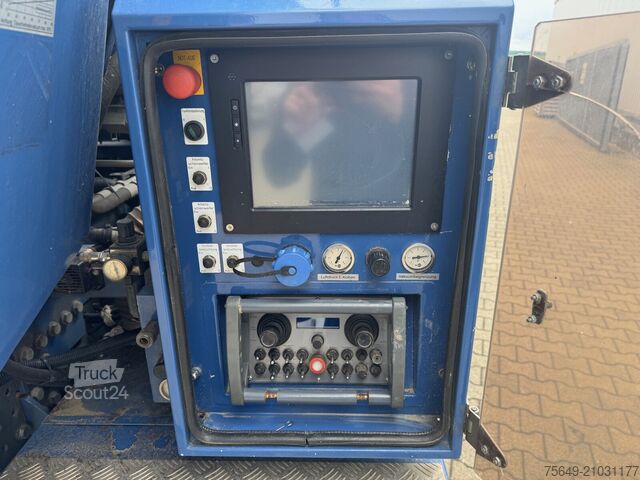 Spezial-LKW Mercedes-Benz Arocs 1843 L 4x2 Arocs 1843 L 4x2, Müller Canalmaster ca. 8m³, Standheizung, Funk