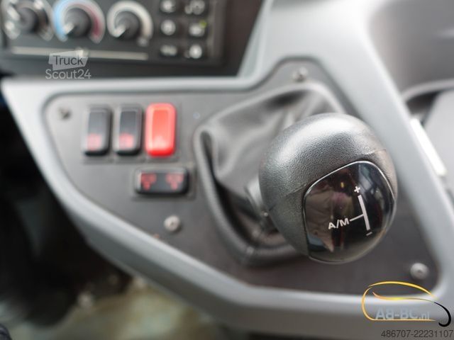 Autocar de turism MERCEDES-BENZ Intouro 49 Sitze Liftbus EURO 6
