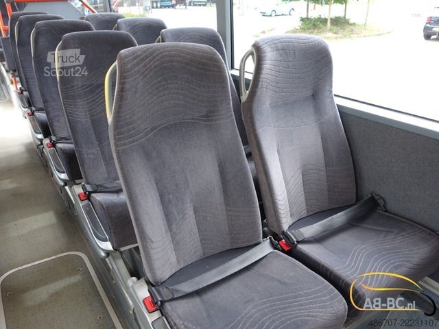 Autocar de turism MERCEDES-BENZ Intouro 49 Sitze Liftbus EURO 6