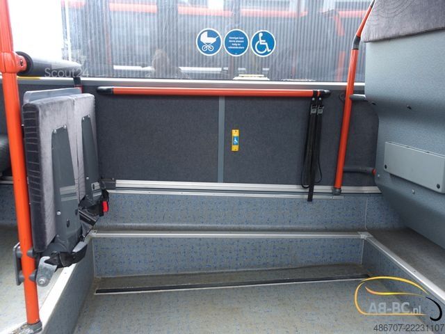Autocar de turism MERCEDES-BENZ Intouro 49 Sitze Liftbus EURO 6