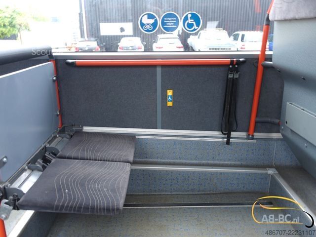 Autocar de turism MERCEDES-BENZ Intouro 49 Sitze Liftbus EURO 6