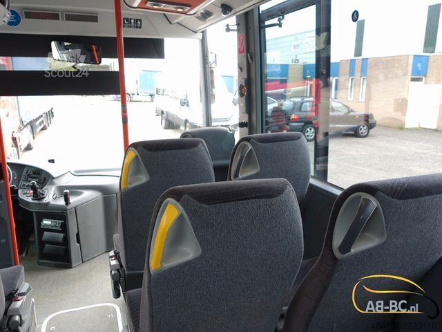 Autocar de turism MERCEDES-BENZ Intouro 49 Sitze Liftbus EURO 6