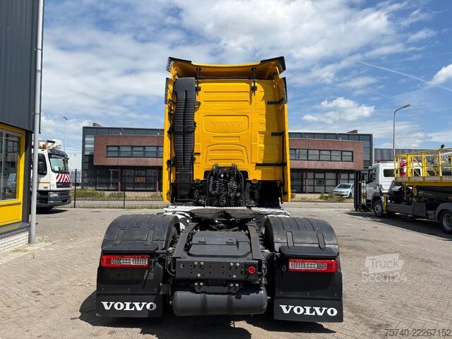 Standard-SZM Volvo FH 460 + NB chassis 2022 facelift + 5x in stock
