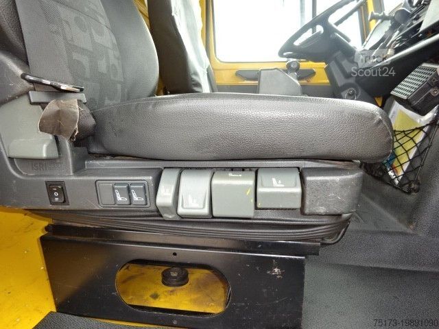 Вантажівка з відкритою платформою UNIMOG U 5000 Pritsche Palfinger-Kran AHK