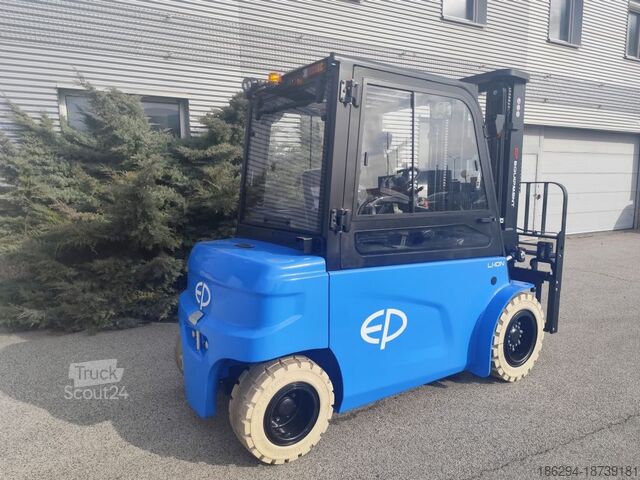 Stivuitor frontal EP CPD50L1 NEUMASCHINE