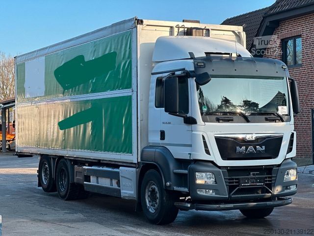 Planbil med presenning MAN TGS 26.360 6x2 LL Stapleraufnahme & Lenk/Lift