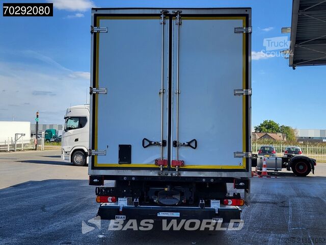 Transporte refrigerado/congelado DAF LF 260 4X2 Thermo-King T-600R cooler 1500kg Lad...