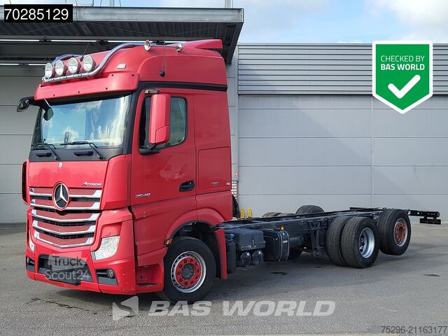 Fahrgestell mit Fahrerhaus Mercedes Actros 2548 Actros 6X2 Chassis Lift-Axle Retard...